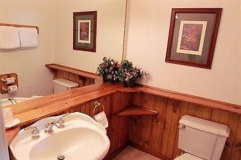 Sybaris Pool Suites Mequon Brown Deer Buitenkant foto