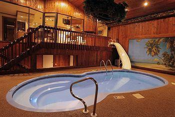 Sybaris Pool Suites Mequon Brown Deer Buitenkant foto